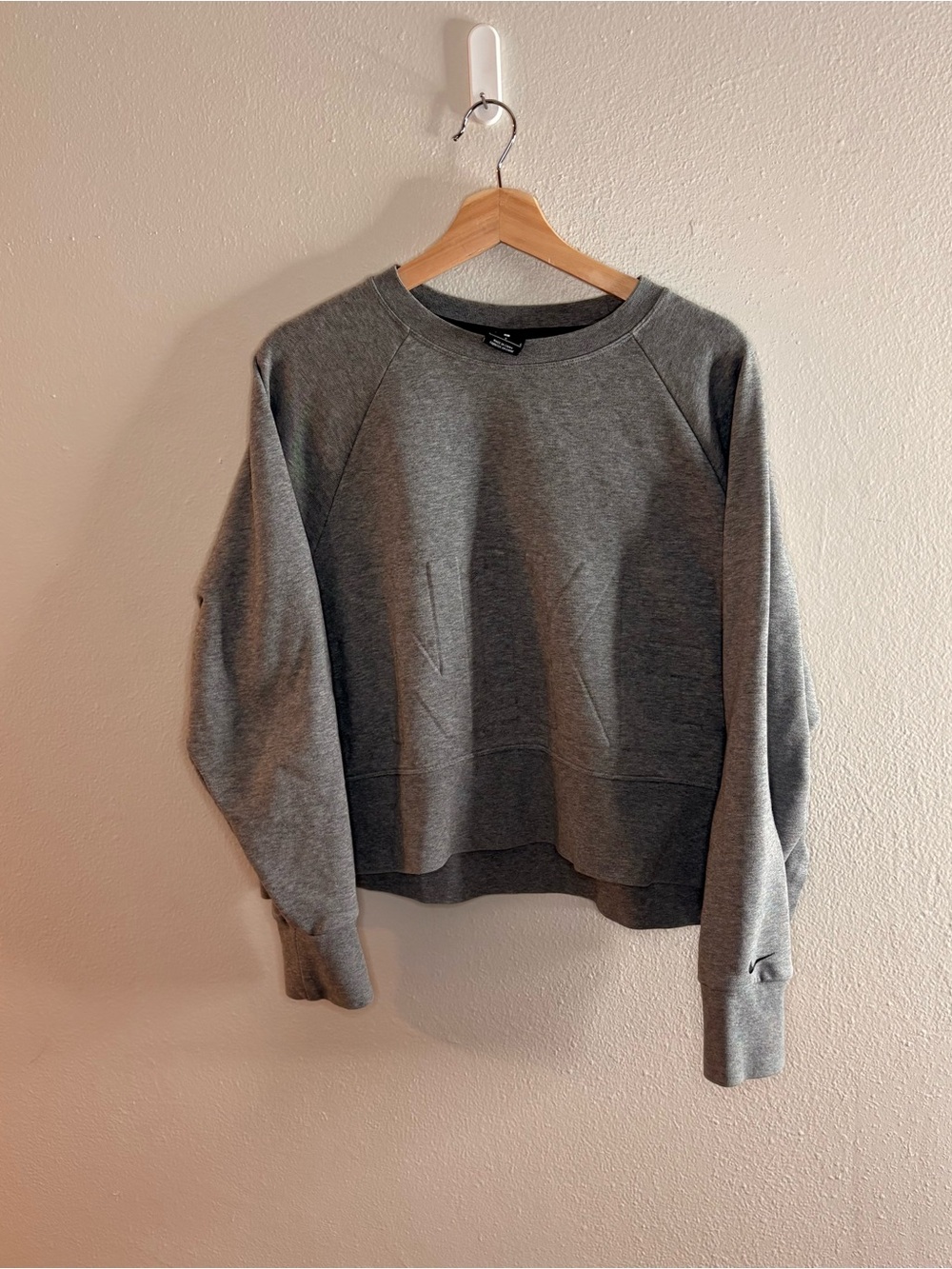 Nike Women's Gray Crewneck Sweatshirt